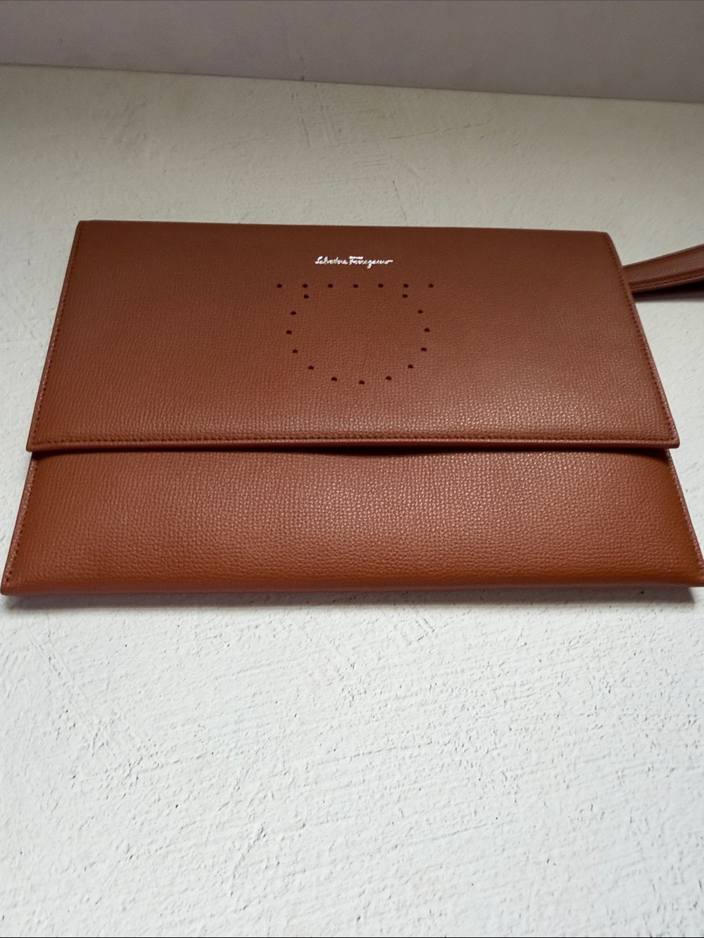 Salvatore Ferragamo Leather Envelope Clutch - Picture 14 of 17